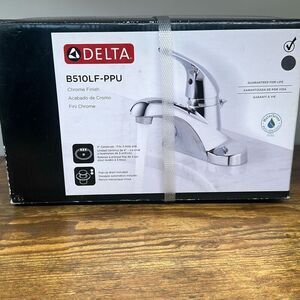 Delta B510LF-PPU 4” Centerset Bathroom Sink Faucet‎ Chrome Finish